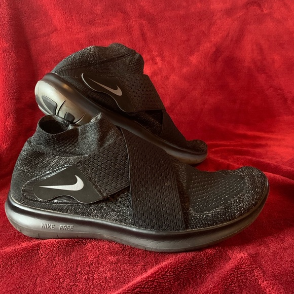 Nike Other - Nike Free RN Motion Flyknit 2017 Women’s Size 9 Running Trainers Sneakers Shoes